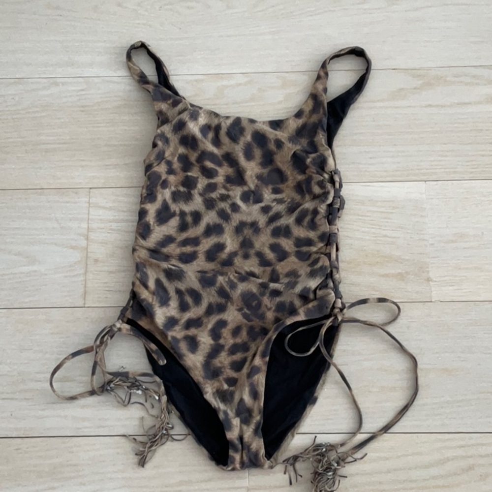 PILYQ Leopard Print One-Piece Swimsuit Size 14
